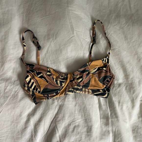Boys + Arrows Demi Style Bikini Top - Picture 2 of 4